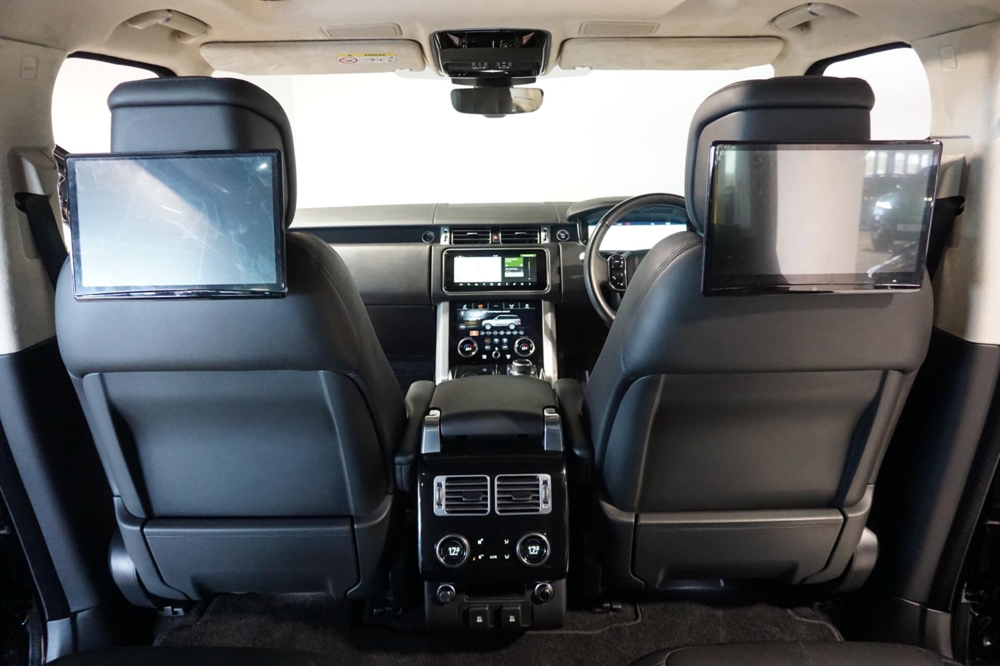 Land Rover Range Rover 2.0 P400e 13.1kWh Westminster Black SUV 5dr Petrol Plug-in Hybrid Auto 4WD Euro 6 (s/s) (404 ps)